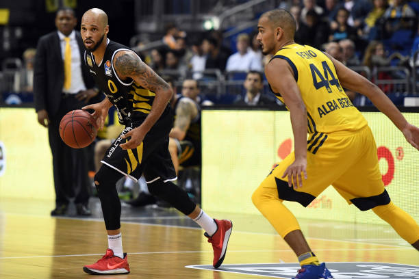 布莱克尼屡 布莱克尼屡