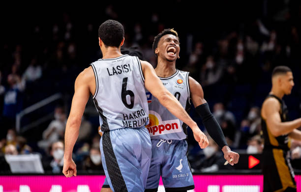 走在正确的 走在正确的